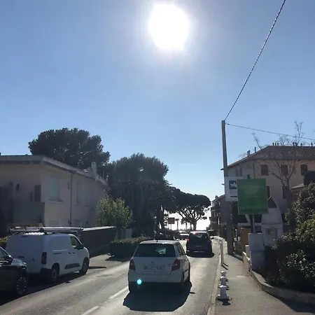 Studio 27 M2 Terasse 12m2 Parking Plage Climatisation Confort *