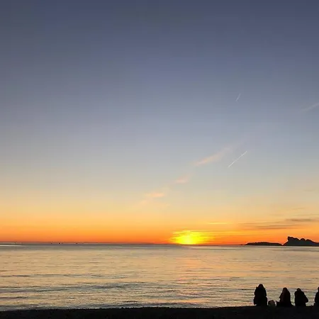 Studio 27 M2 Terasse 12m2 Parking Plage Climatisation Confort Saint-Cyr-sur-Mer