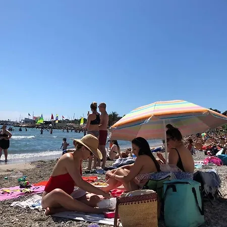 Studio 27 M2 Terasse 12m2 Parking Plage Climatisation Confort *