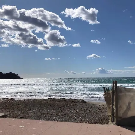 Studio 27 M2 Terasse 12m2 Parking Plage Climatisation Confort Apartamento Saint-Cyr-sur-Mer